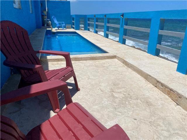 Casita Familiar Con Vista Al Mar Y Piscina Arecibo Exterior photo